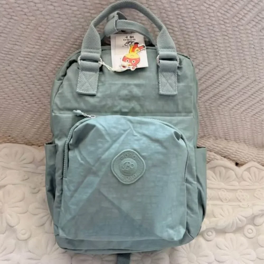 Unbranded lightweight practical